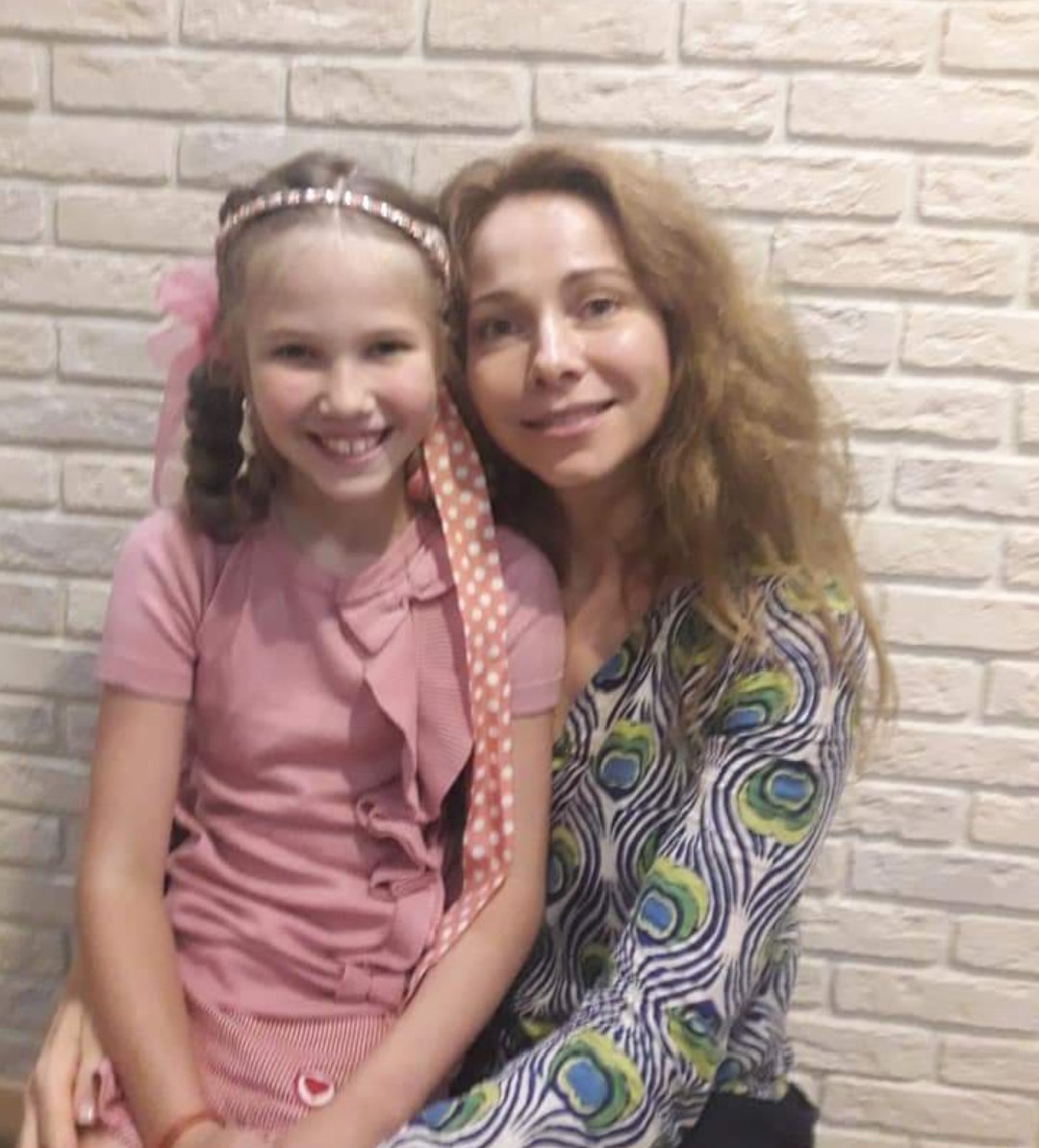 Варвара Груздева с Екатериной Гусевой на записи рекламы. Студия эстрадного вокала Ольги Васениной