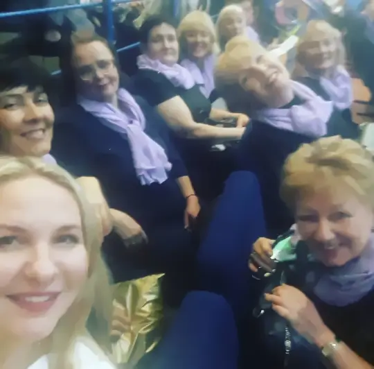C хором Московского Долголетия. Студия эстрадного вокала Ольги Васениной